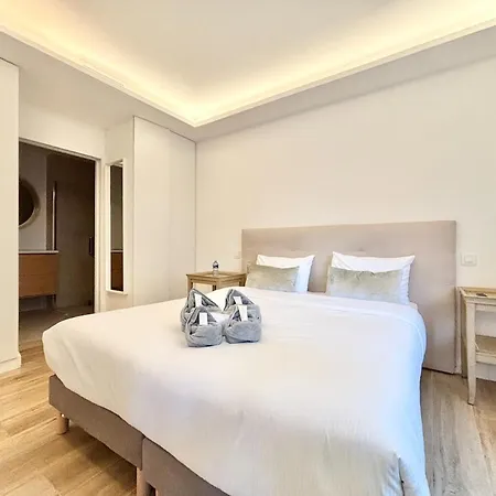 - 2 Bedrooms & 2 Bathrooms - 24p1 Lejlighed *